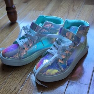 Wonder Nation Iridescent Kids Sneakers
